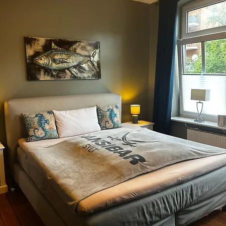 Apartament Deluxe Altbaucharme In Zentraler Lage Kilonia
